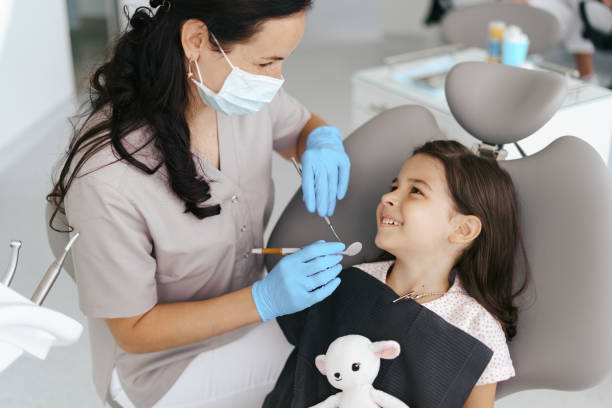 Best Emergency Dental Extractions in Goliad, TX
